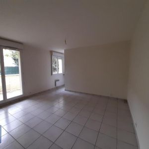 Location Appartement 2 pièces 48m² GERZAT 63360 - Photo 2