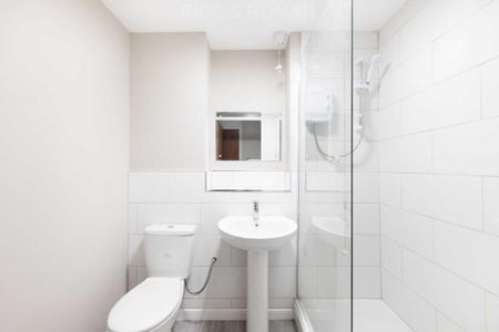 1 bedroom retirement property to rent - Photo 4