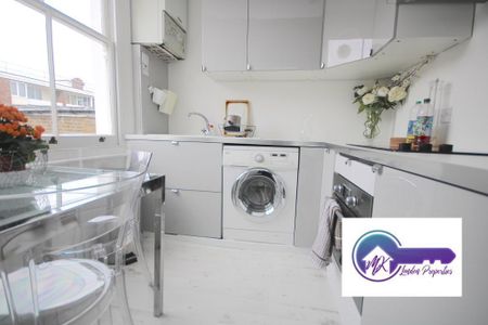 1 bedroom in a flat share to rent - Photo 4