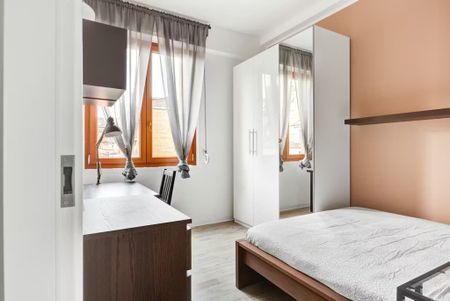 Via Stromboli, Milan, Lombardy 20144 - Photo 2