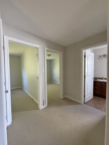 Outrigger Crescent, Halifax 25-128 - Photo 3