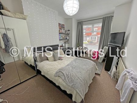 1 Bedroom Shared House for rent in Ash Road - Photo 3