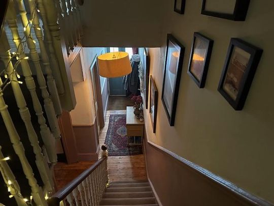 Two lovely spacious rooms in our family home, a large Victorian house in Nunhead, south-east London - Photo 1