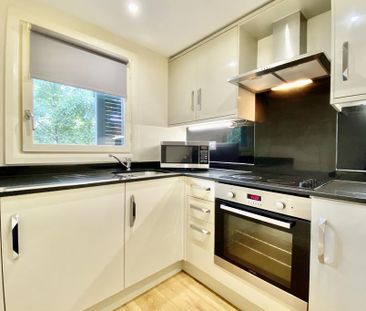 2 bedroom apartment to rent - Photo 6