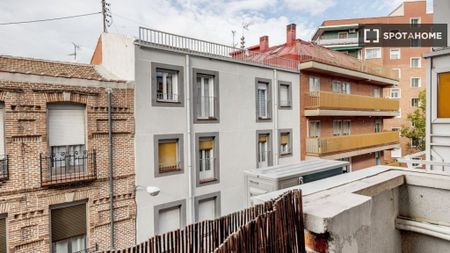 2 room luxury Flat for rent in Madrid, Spain - Photo 5