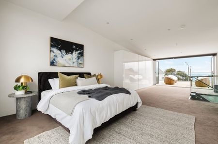 280 Beaconsfield Parade, Middle Park VIC 3206 - House For Rent | Domain - Photo 4