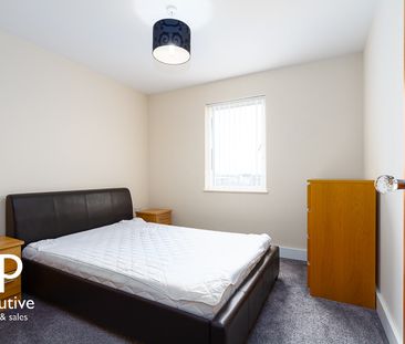 Cardiff, CF10 4RF - Photo 5