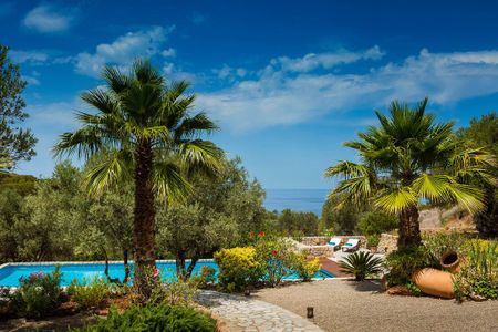 Luxury 4 bedroom Detached House for rent in Banyalbufar, Spain - Photo 4