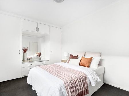1/38 Victoria Street, Coburg VIC 3058 - Photo 2