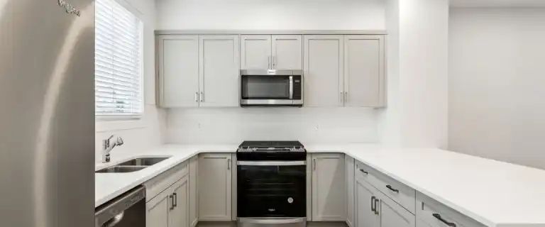 *Free Internet* Beautiful Semi-Detached Home - 3 Bed - 2.5 Bath - In Legacy | 268 Legacy Circle Southeast, Calgary - Photo 1