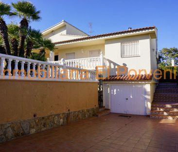 4 room luxury Detached House for rent in Torrent, Spain - Photo 1