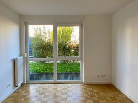 3-Zimmer-Wohnung mit Einbauküche und Mietergarten in Frankfurt-Riedberg - Photo 2