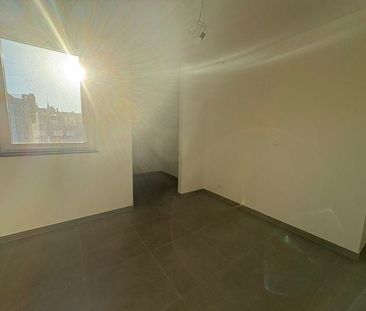 Appartement te huur - Foto 2