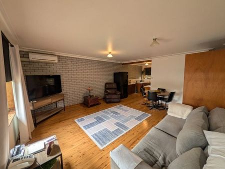 Unit 2/339 Beechworth Road - Photo 2