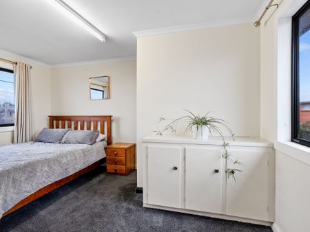 134 Madden Street, Devonport TAS 7310 - House For Rent - $540 | Domain - Photo 4