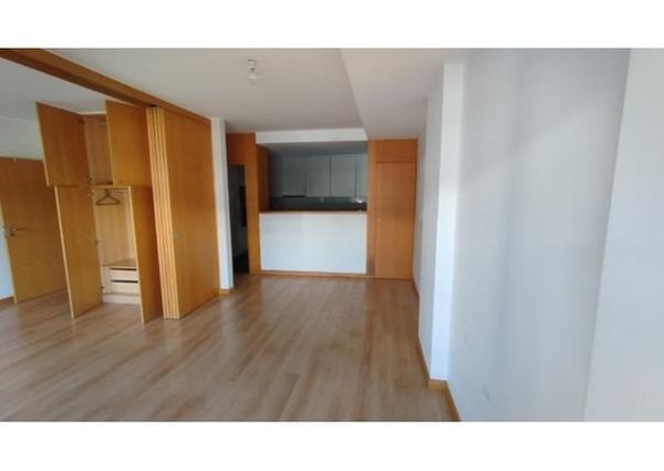 Apartamento T1+1