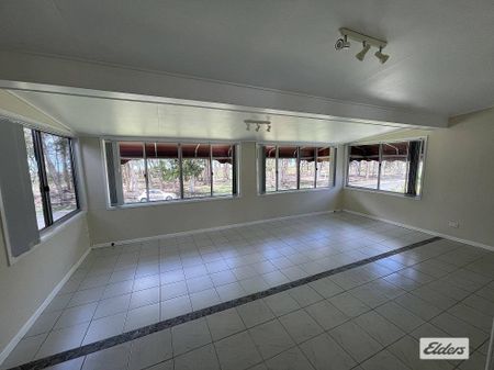 WOW!! Great beach location 2 bedroom unit - Photo 5