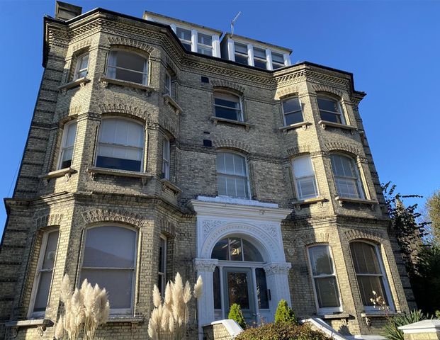 Wilbury Road, Hove - Photo 1