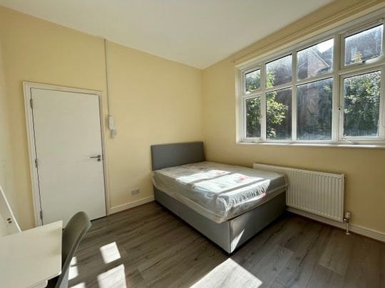 Woodberry Grove, Finsbury Park N4, Property for rent - Photo 1