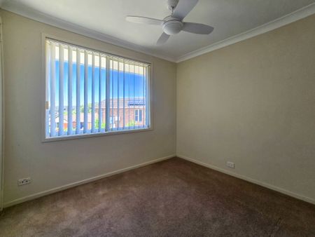 Modern Comfort, Flexible Living & Year-Round Entertaining - Photo 4