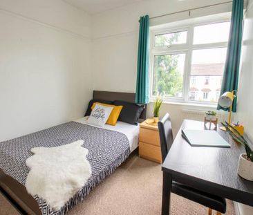 5 bedroom house to rent - Photo 2