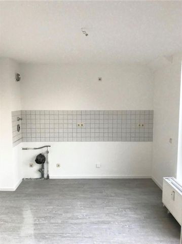Gemütliche Dachgeschosswohnung mit Balkon - Photo 3