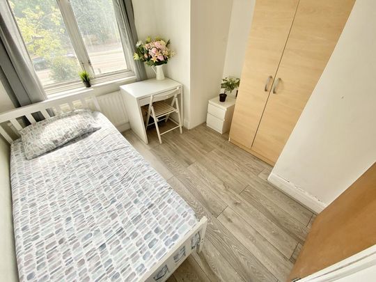 4 bedroom house share to rent - Photo 1