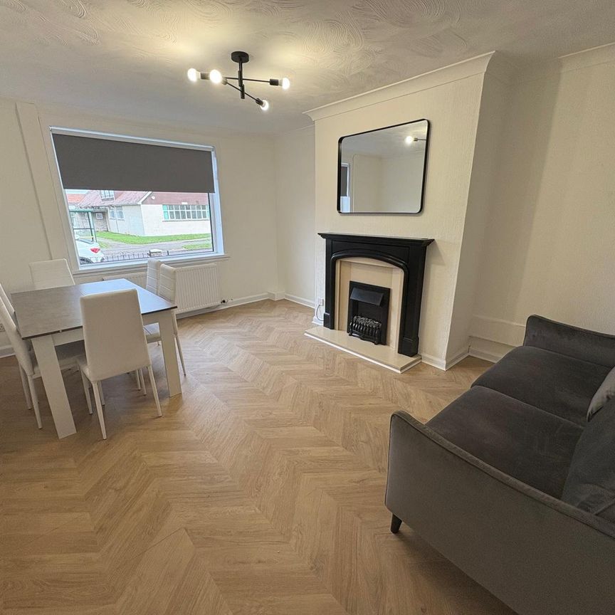 Brebner Terrace, Aberdeen - Photo 1