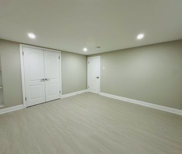 For Lease - 38 Howarth Avenue Unit# #Basement B, Toronto, Ontario - Photo 6
