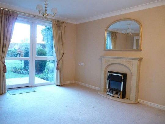 2 bedroom retirement property to rent - Photo 1