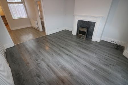 Newcomen Street, - Photo 2