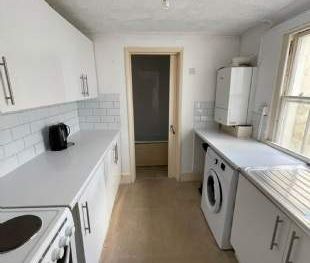 1 bedroom property to rent in Hove - Photo 2