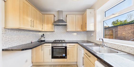 Farmers Way, Berkshire Farmers Way, Berkshire - Photo 3