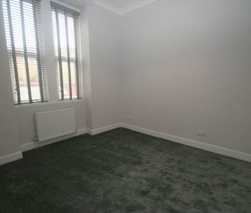 Holmlea Road, Bright 1 Bedroom Unfurnished Apartment, Cathcart – Av... - Photo 2