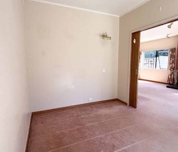 Family home, Central location! - Photo 1