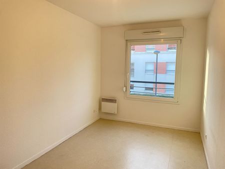 Location Appartement 2 pièces 38m² - Photo 2