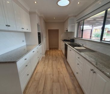 Excellent Four Bedroom Home - Photo 3