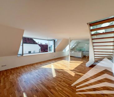 2 Zimmer Penthousewohnung mit Terrasse in Bestlage am Tummelplatz! - Foto 1