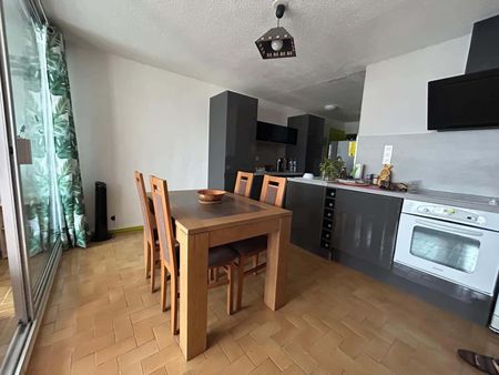 Appartement 2 pièces à louer à SAINT-CYPRIEN - Photo 5