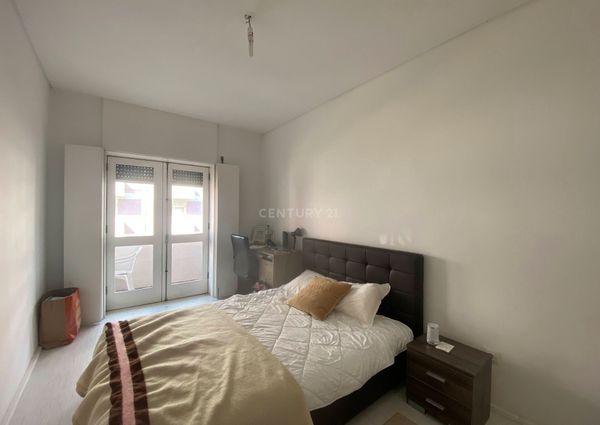 Apartamento T3 na Rua António José de Almeida