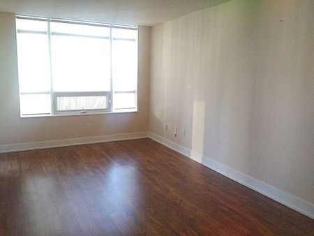 For Lease - 20 Blue Jays Way Unit# 2011, Toronto, Ontario - Photo 3