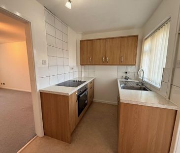 2 bedroom mews to rent - Photo 1