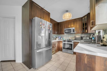 For Lease - 36 Savage Road Unit# Main, Newmarket, Ontario - Photo 4