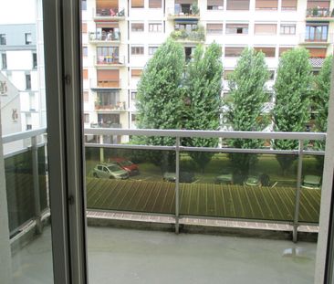 Location Appartement 1 pièce 30m² ORLEANS 45000 - Photo 2