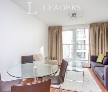 1 bedroom apartment to rent Nankeville Court, Woking - Photo 2