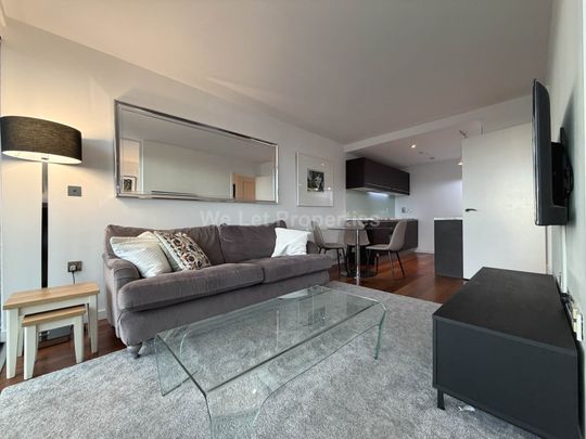 Price £2,000 pcm - Available 12/12/2025 - Furnished - Photo 1