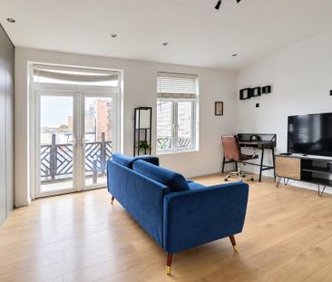 2 bedroom flat to rent - Photo 2