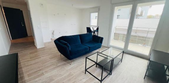 Location Appartement 2 pièces 45m² MAGNANVILLE 78200 - Photo 2