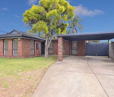 Fully Renovated 3-Bedroom Family Home with Pool & Entertaining Area - Photo 4