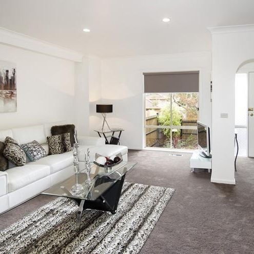 2/16 Osborne Avenue GLEN IRIS - Photo 1